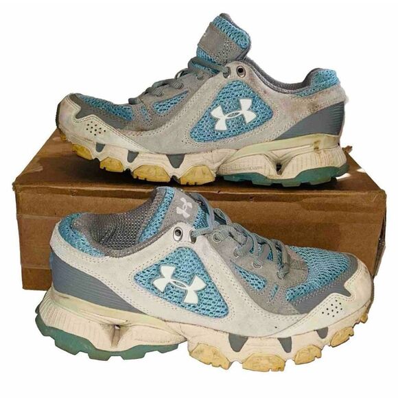 Womens Under Armour Blue Gray Sneakers Armour Guide Size 6 - Picture 1 of 5
